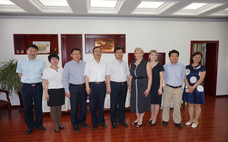 161254wk.jpg 161254wk.jpg