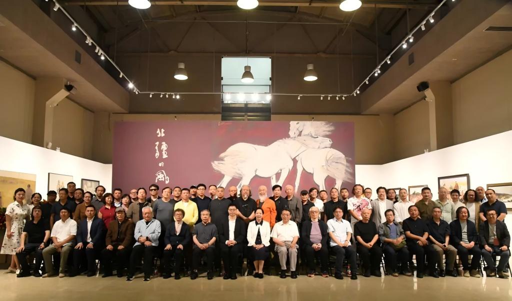 “‘北疆的风’——必赢56net官网入口教师油画、雕塑作品展”在京开展